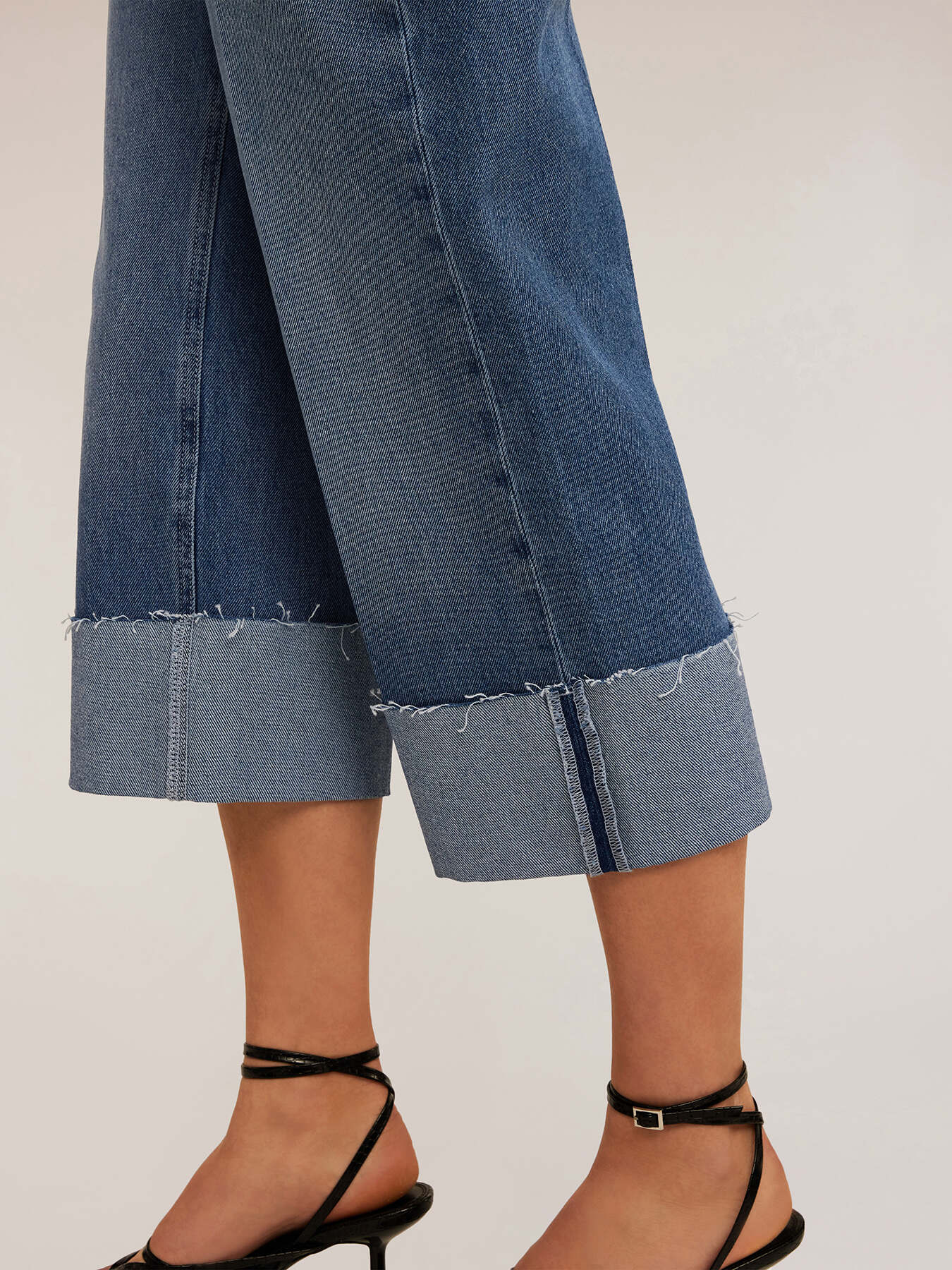 Cropped wide-leg jeans image number 3