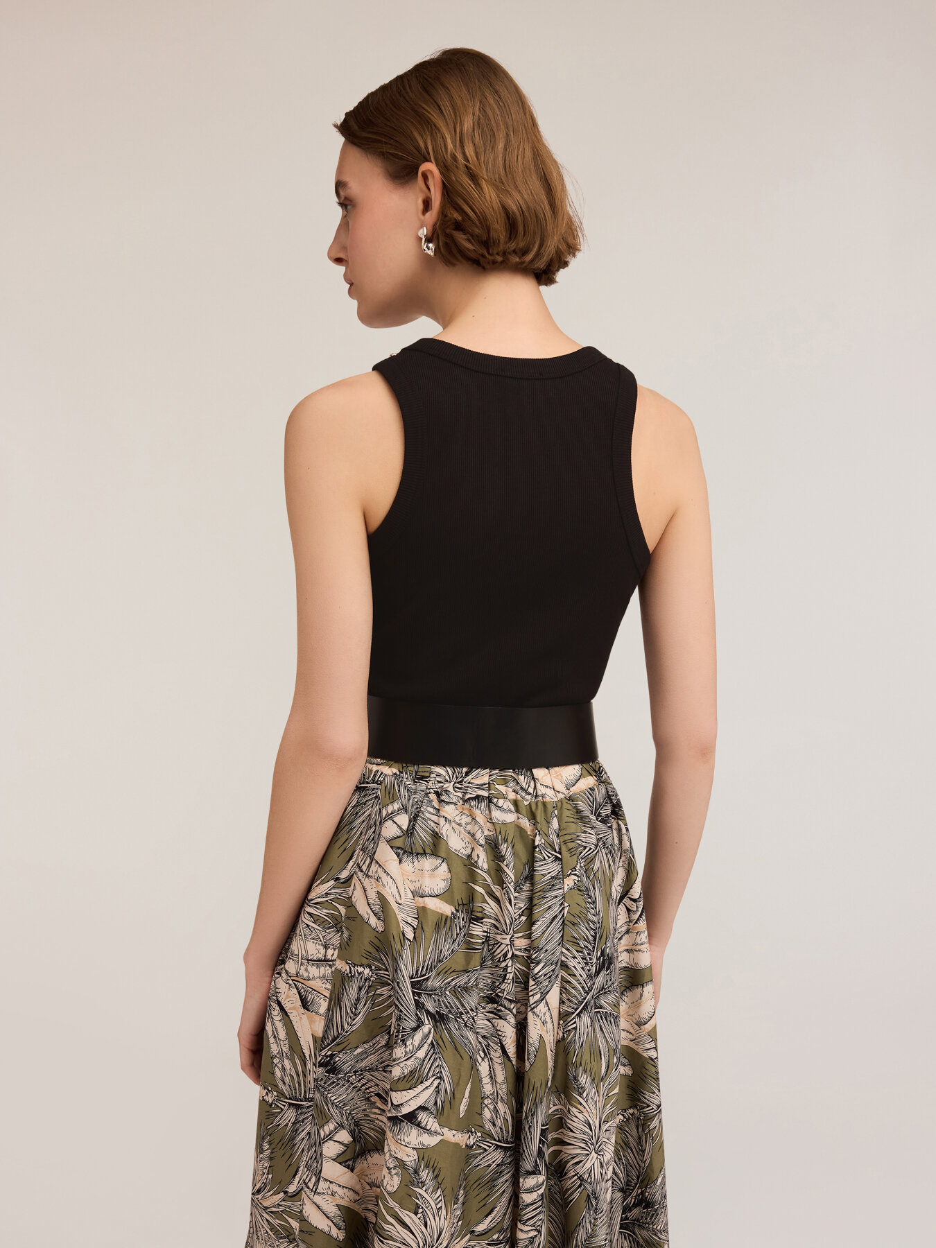 Tank top with crystal fringes image number 1