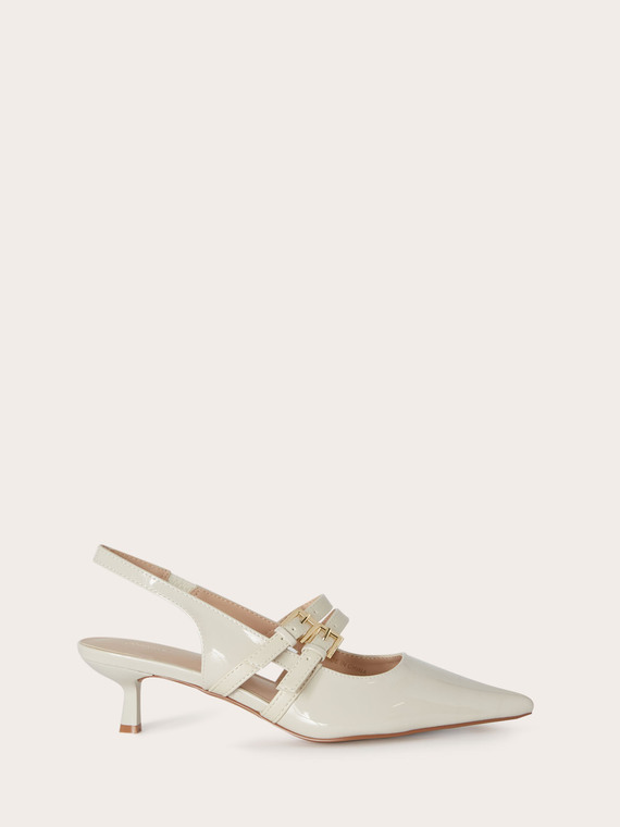 D&eacute;collet&eacute; slingback in vernice