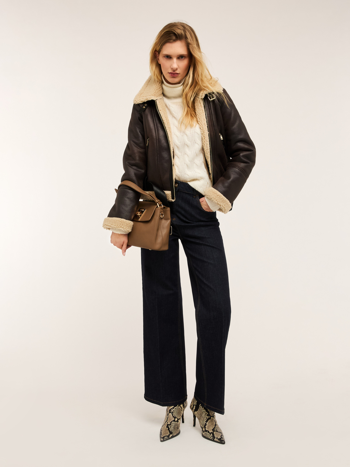 Blugi cu picior larg model Lila image number 3