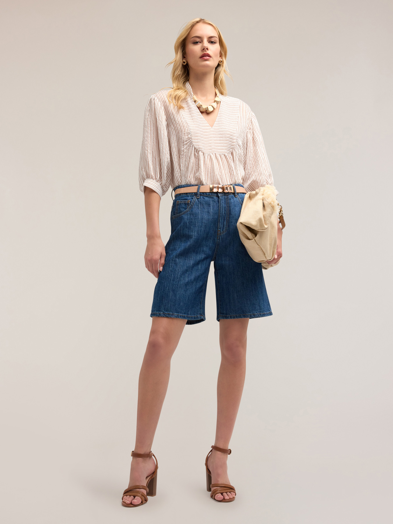 Blusa amplia de muselina a rayas image number 2