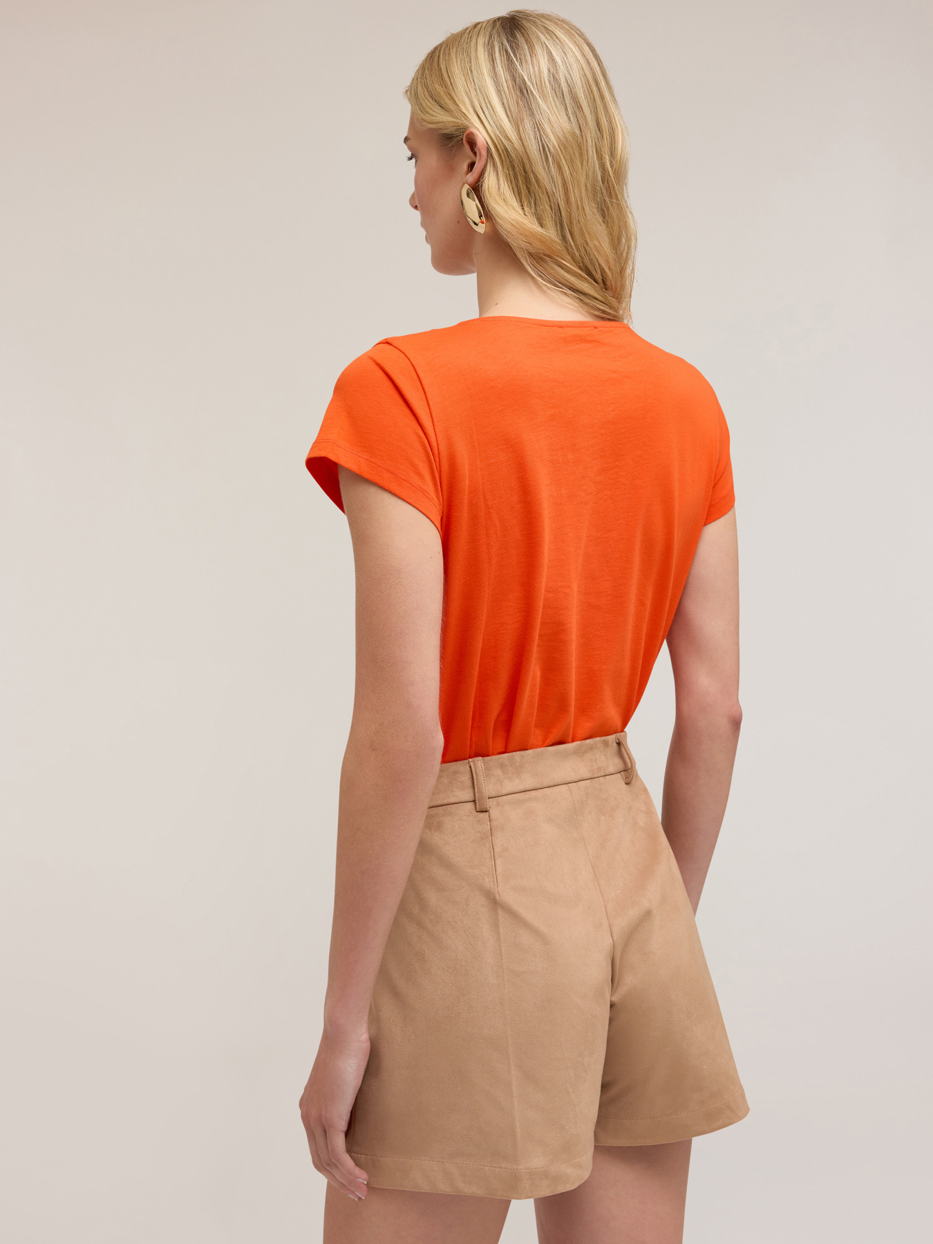 Camiseta con bordado de ganchillo image number 1