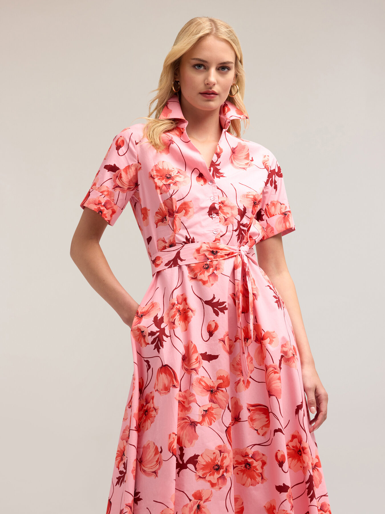 Blumengemustertes Hemdblusenkleid image number 3