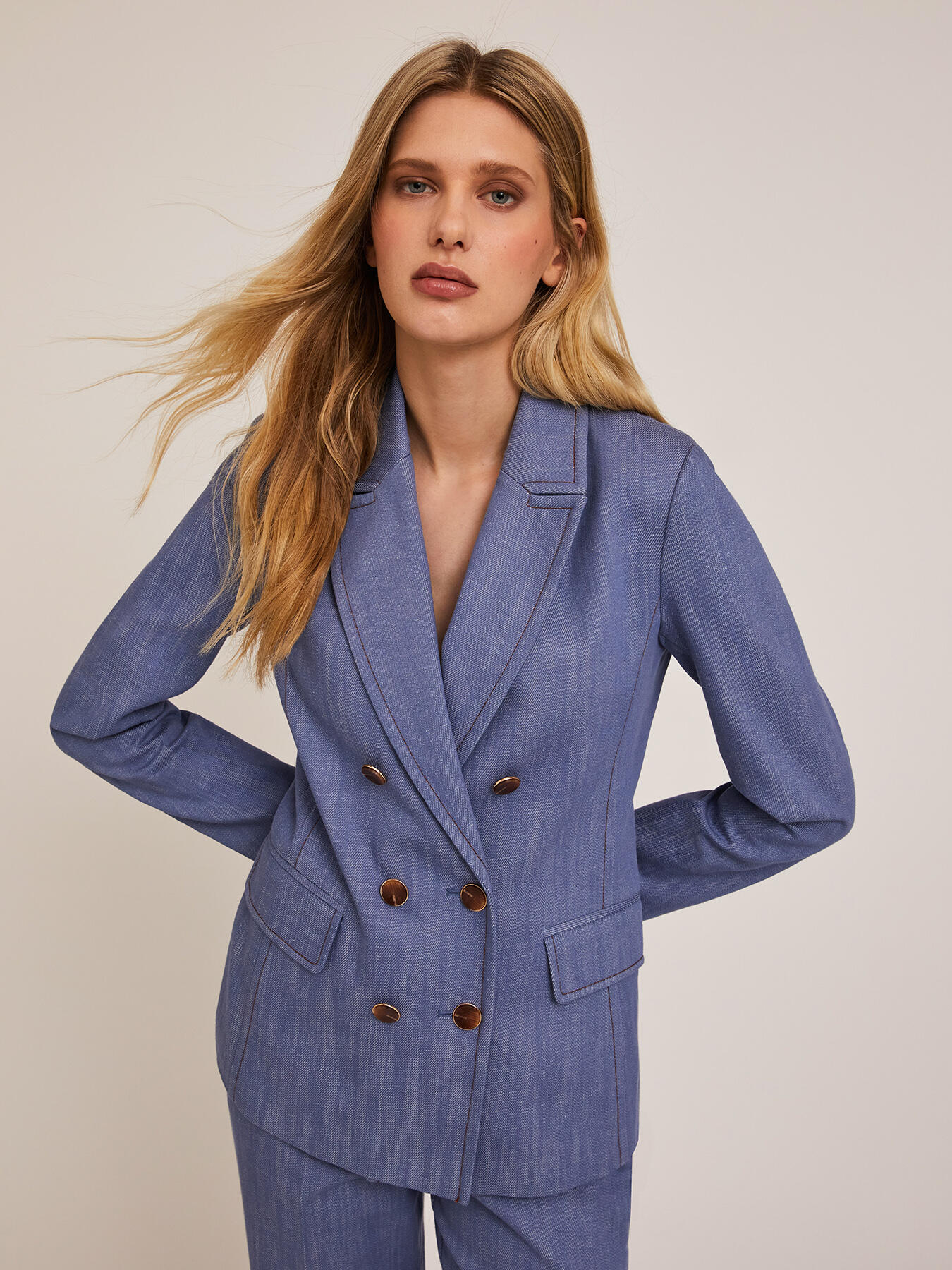 Double-breasted cotton canvas blazer image number 2