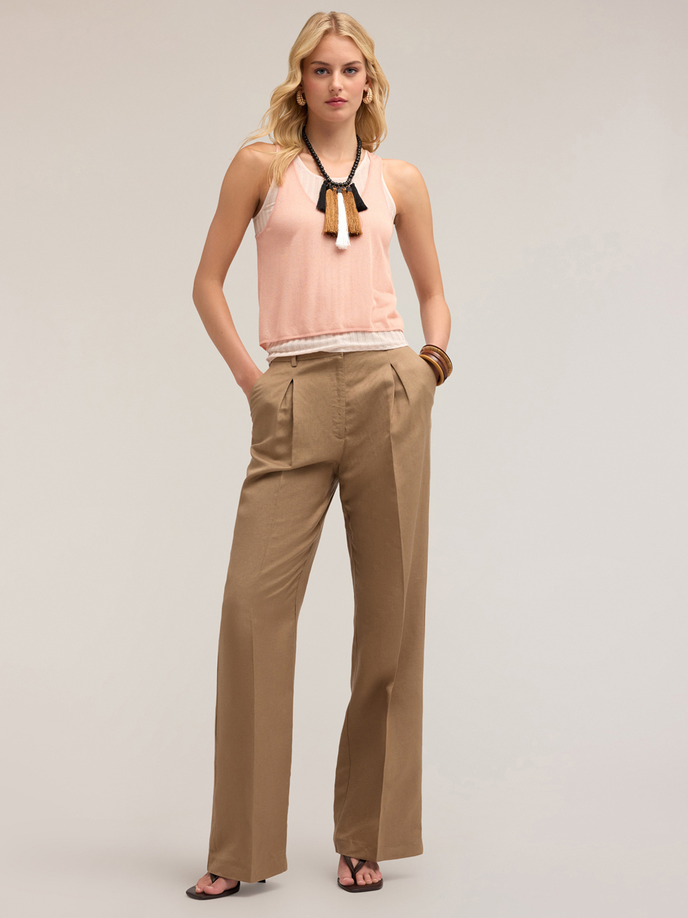 Pantalon large &agrave; plis en lin de viscose image number 0