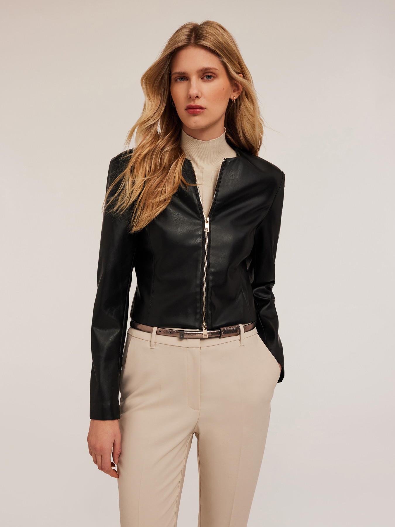 Veste sans col en tissu enduit image number 3