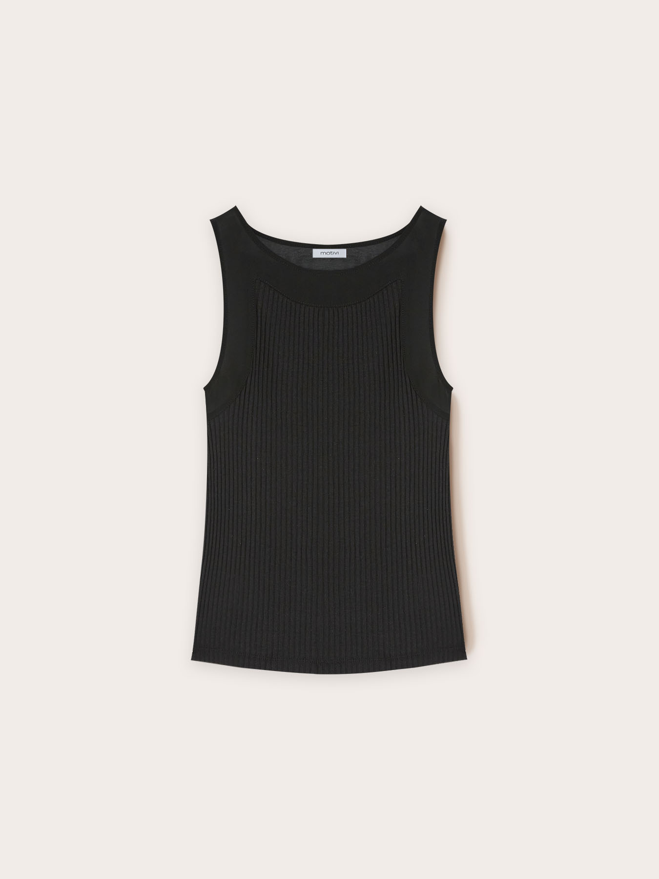 Top con bordes de georgette image number 4