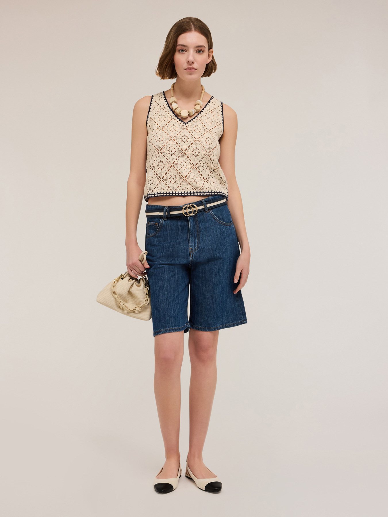 Crochet top image number 2