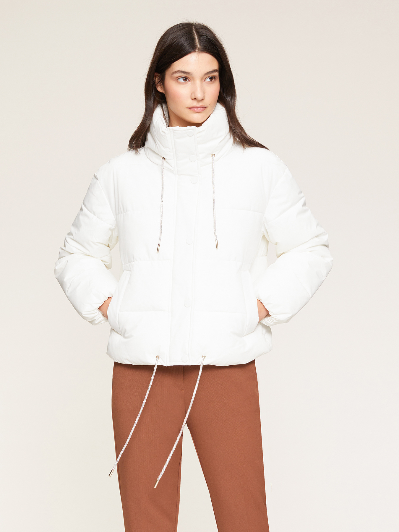 Gef&uuml;tterte Blousonjacke mit Schmucktunnelzug image number 0