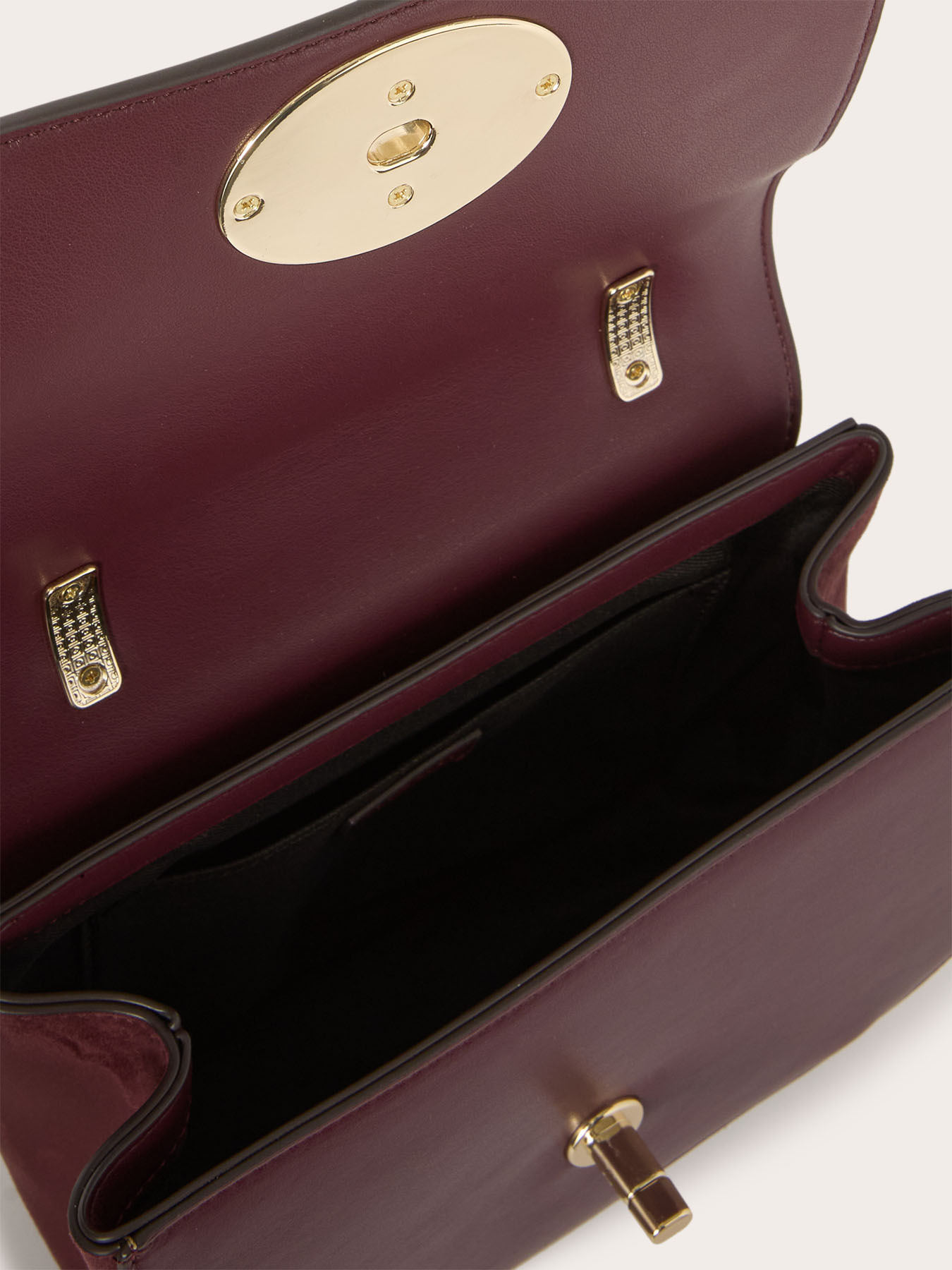 Small bag in tessuto spalmato e vernice image number 4