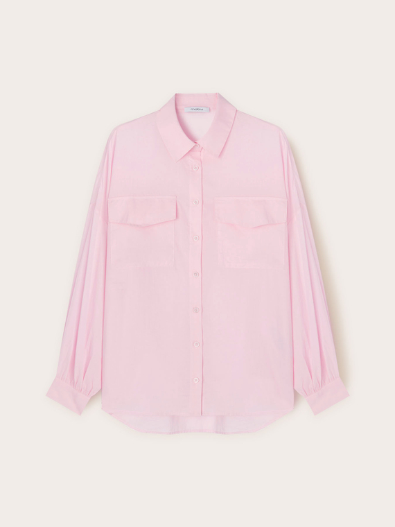 Camisa amplia con bolsillos