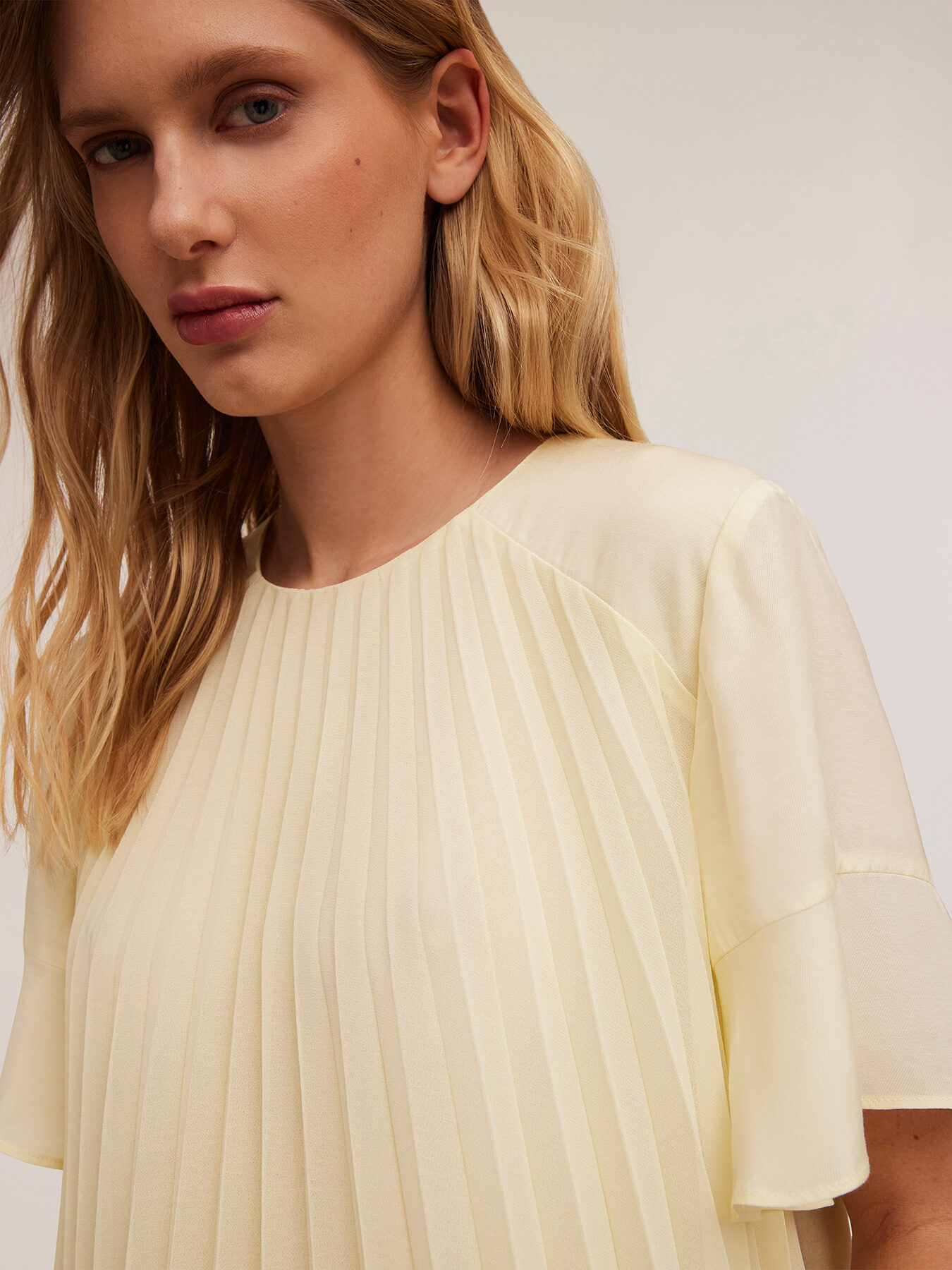 Pleated georgette blouse image number 0