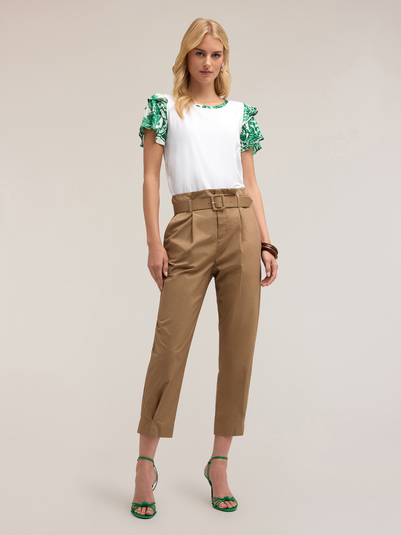 T-shirt with paisley print sleeves image number 2