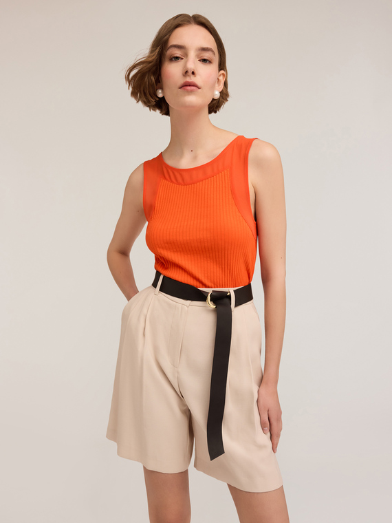 Top mit Bord&uuml;ren aus Georgette