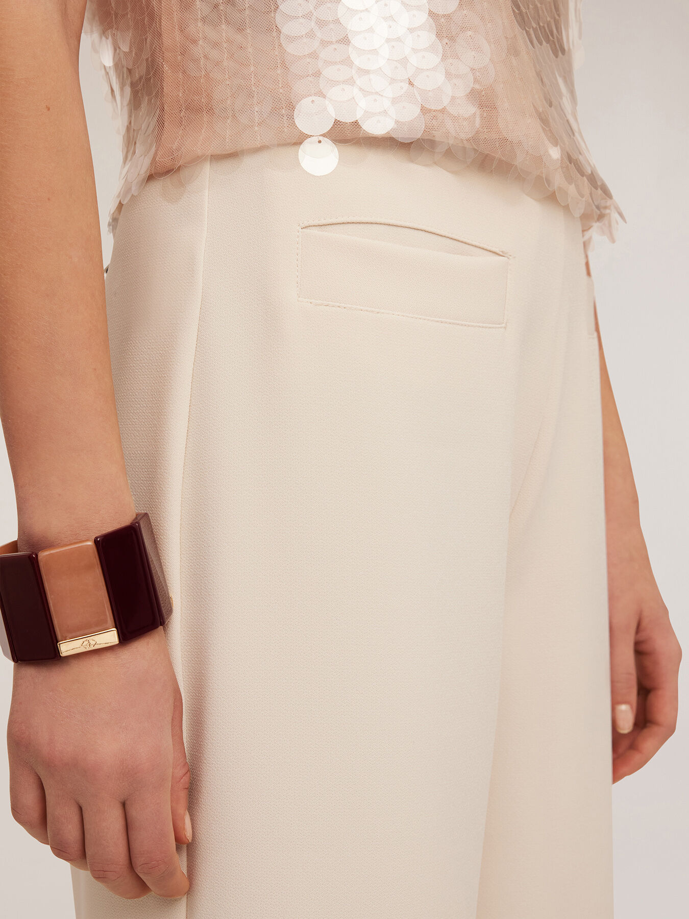 High-waisted palazzo trousers in cr&ecirc;pe fabric image number 3