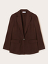 Blazer de botonadura simple con martingala image number 4