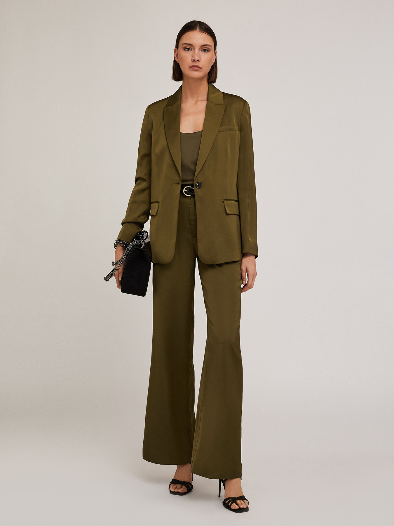 Blazer de botonadura simple en raso image number 2