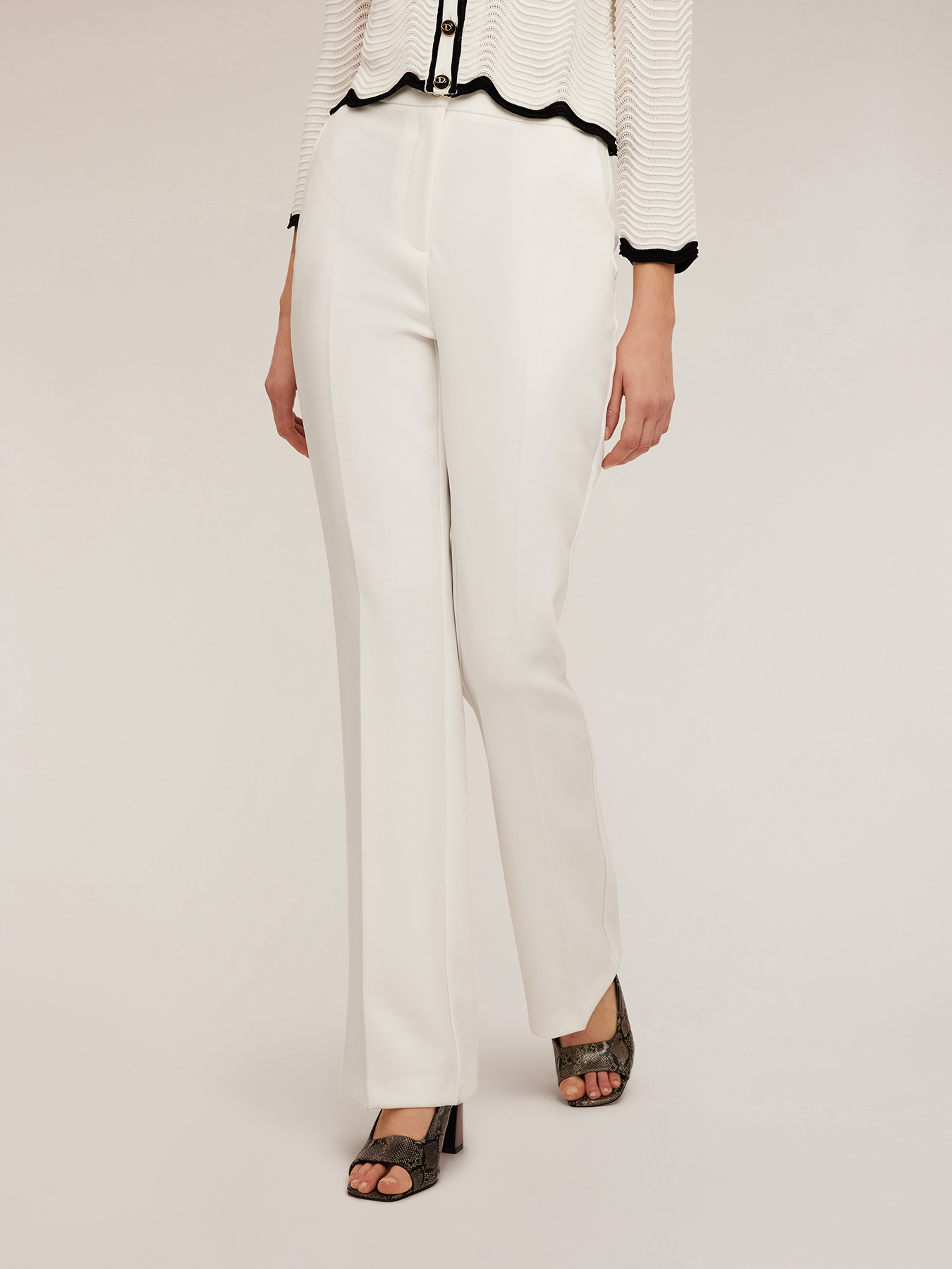 Pantal&oacute;n modelo palazzo con raya planchada image number 2