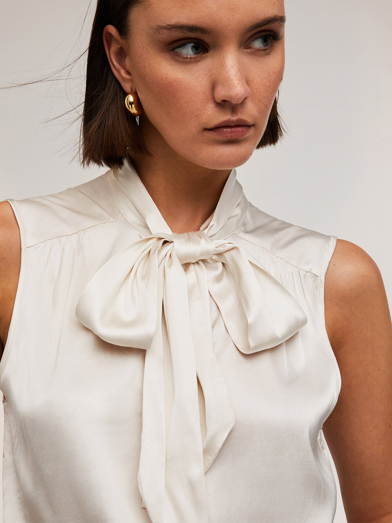 Top with satin bow image number 3