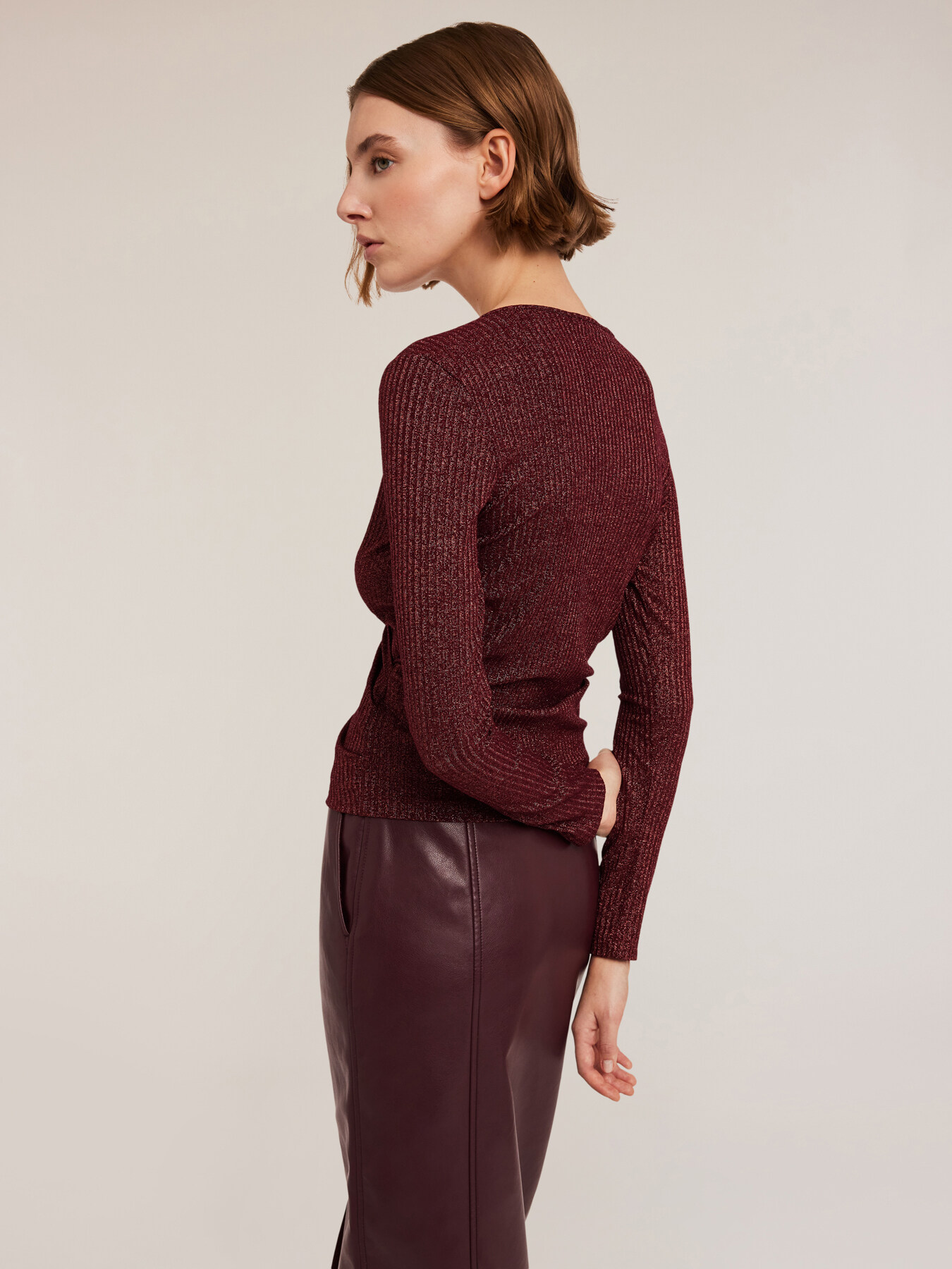 Pull cache-c&oelig;ur &agrave; c&ocirc;tes lurex image number 1