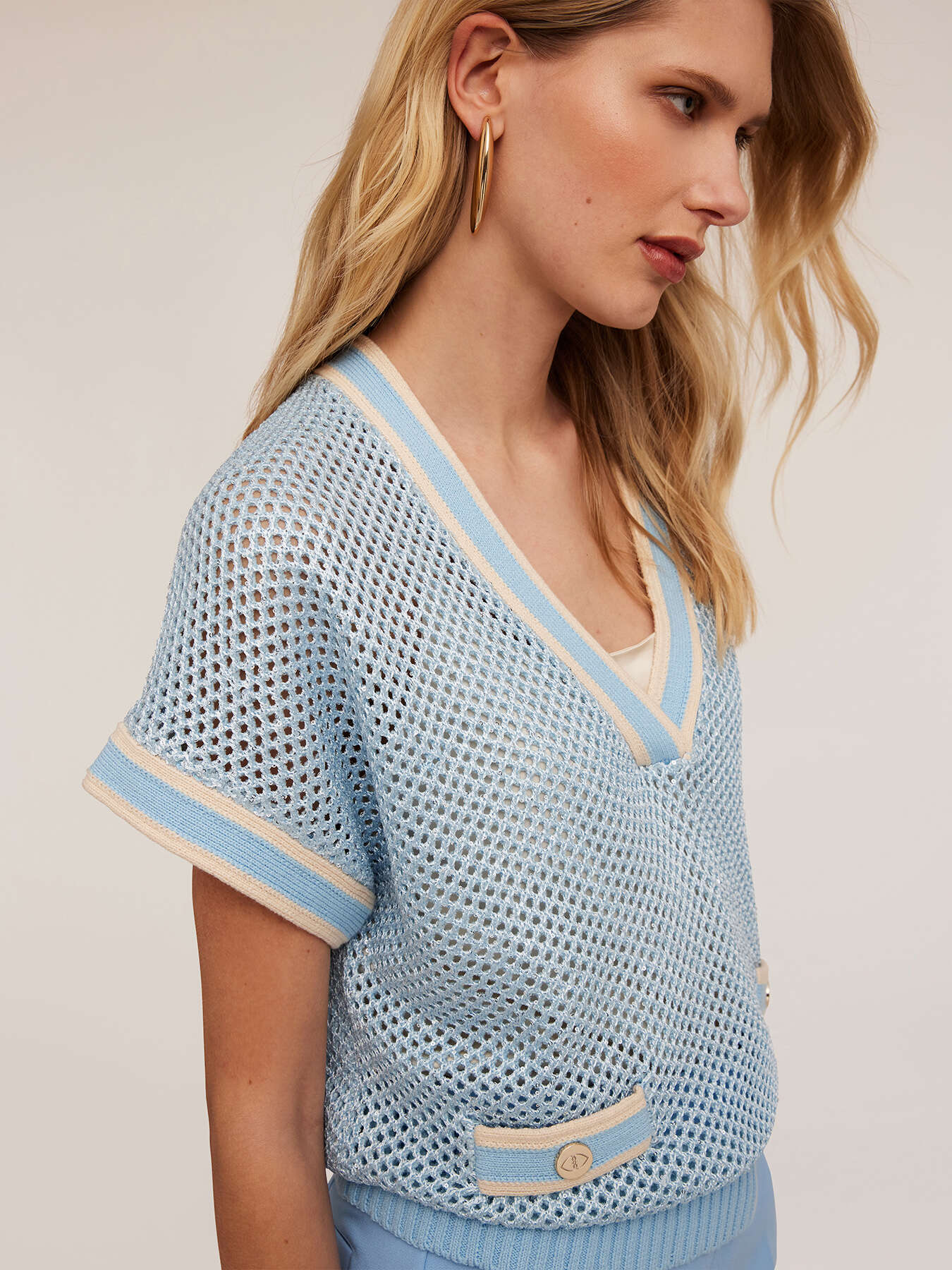 Openwork sweater with tiny sequins image number 3