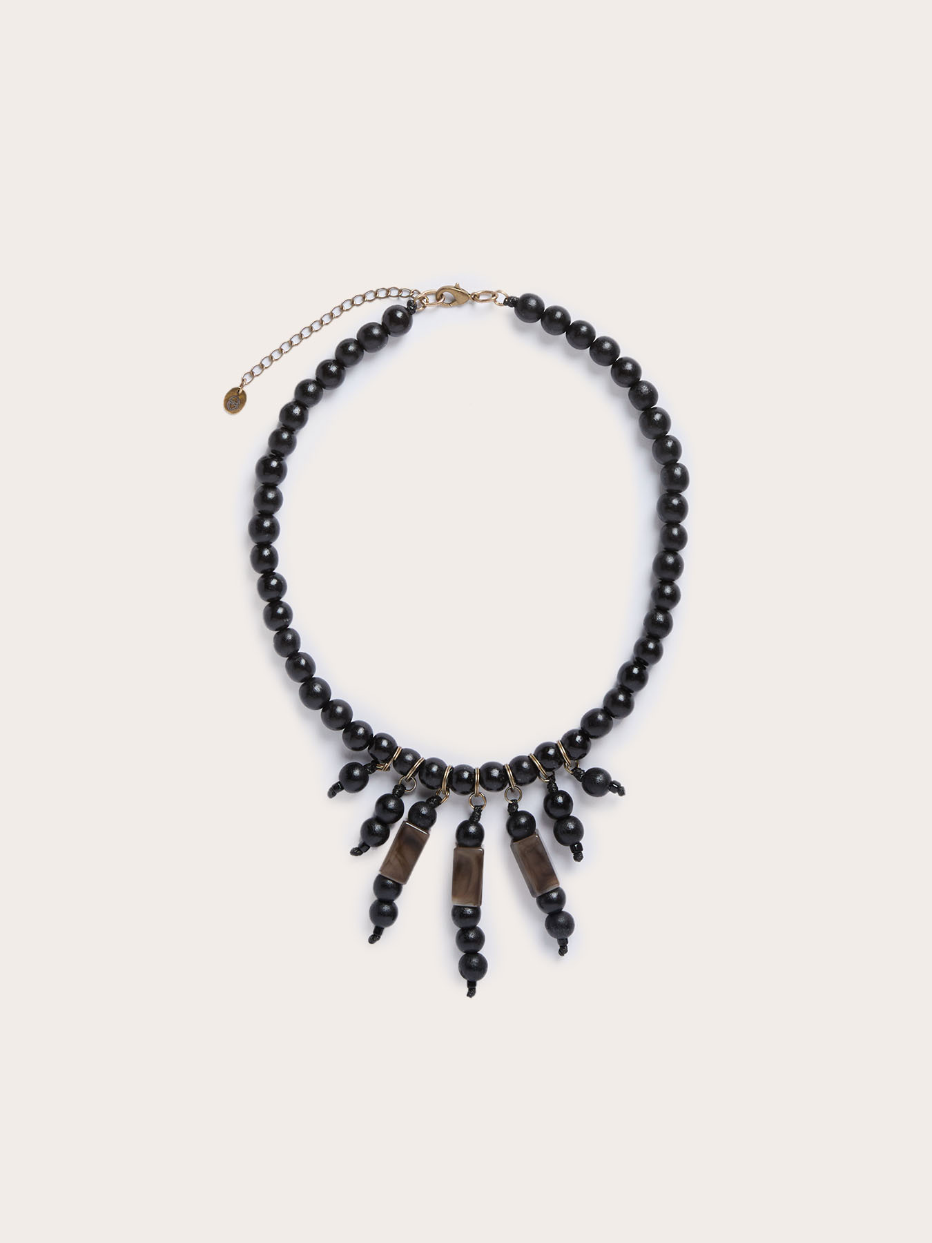Collana girocollo con perline in legno e pendenti image number 1