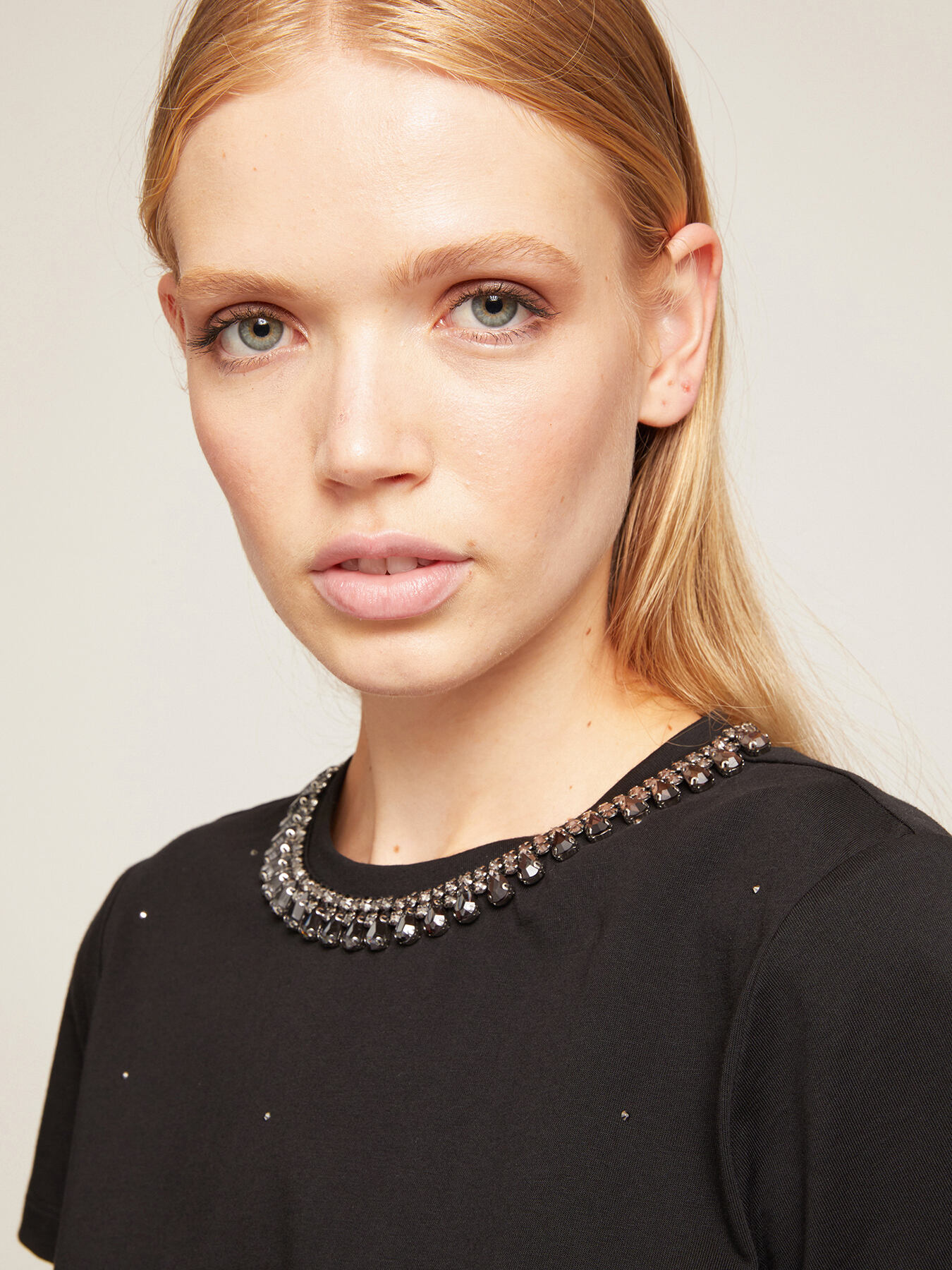 Oversize-T-Shirt mit Kette image number 2