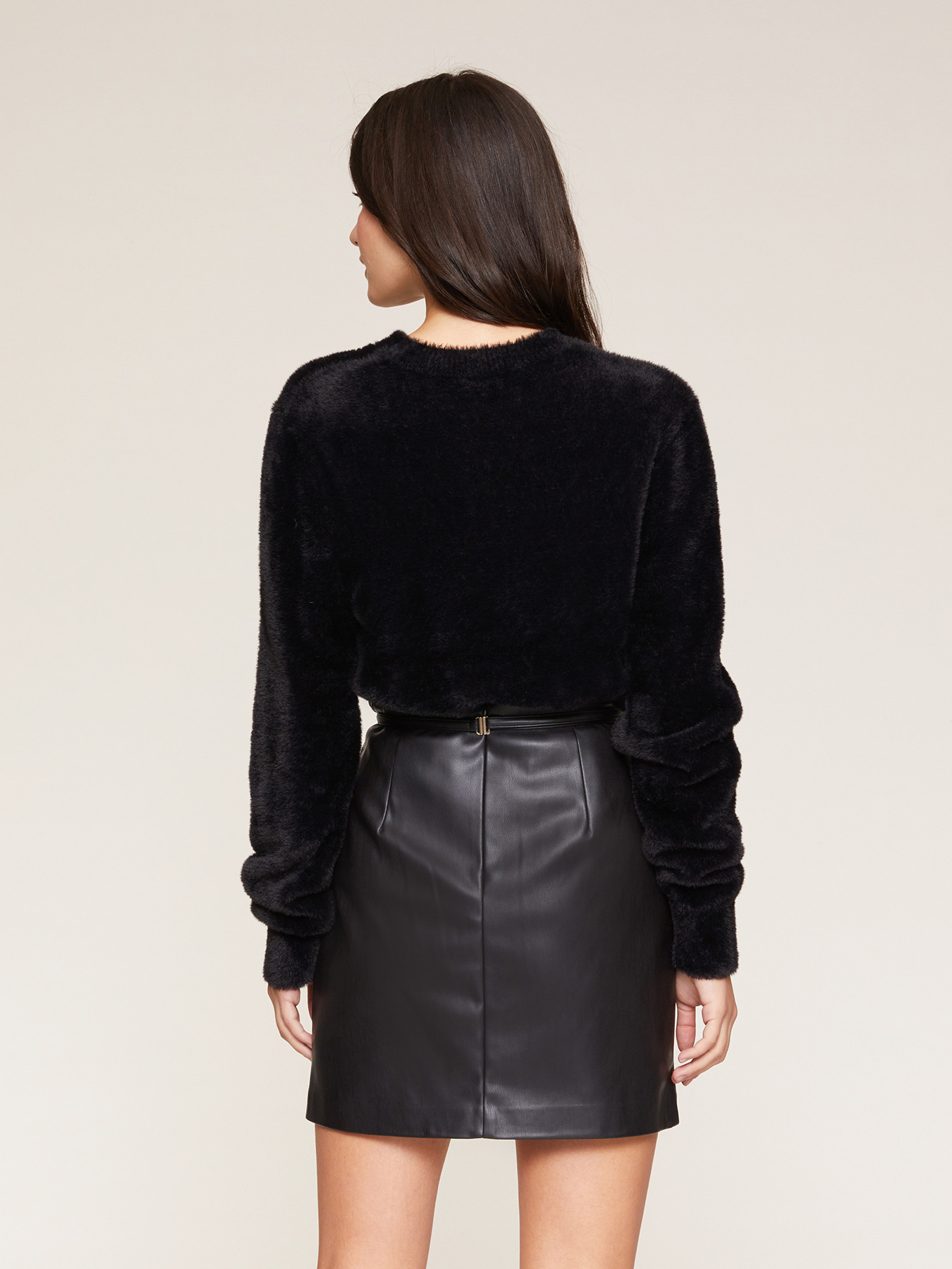 Fur effect pullover image number 1