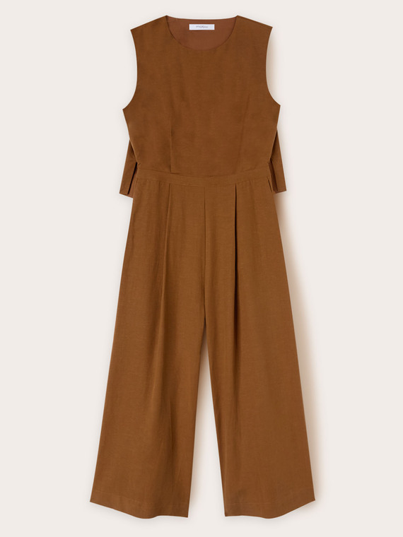 Lyocell blend jumpsuit with slit at the back