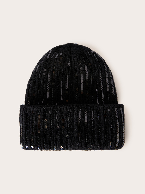 Knit beanie with sequin embroidery