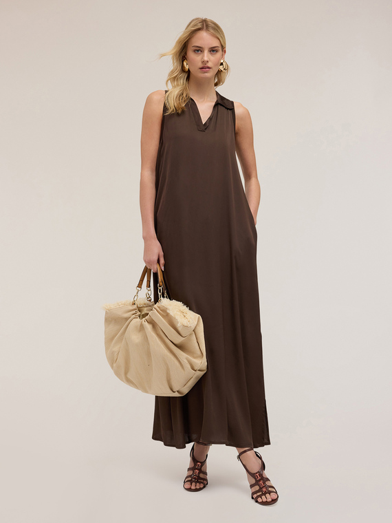 Vestito lungo con colletto in raso