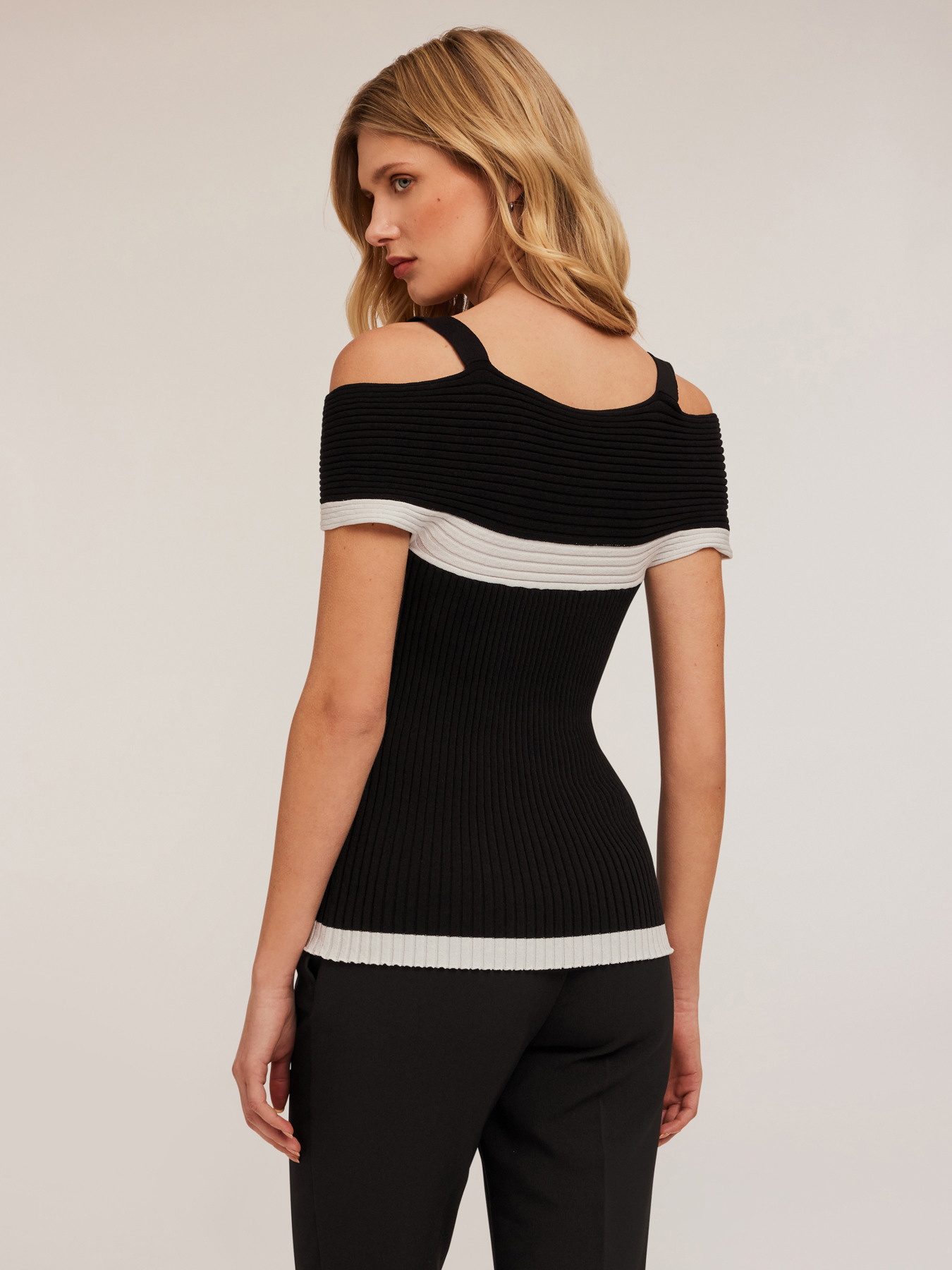 Off-shoulder ribbed sweater image number 1