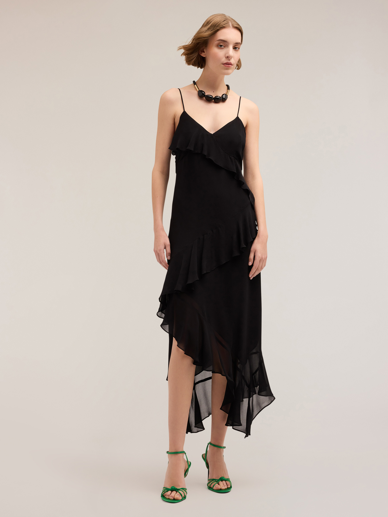 Vestido midi con volantes tipo rouches image number 0