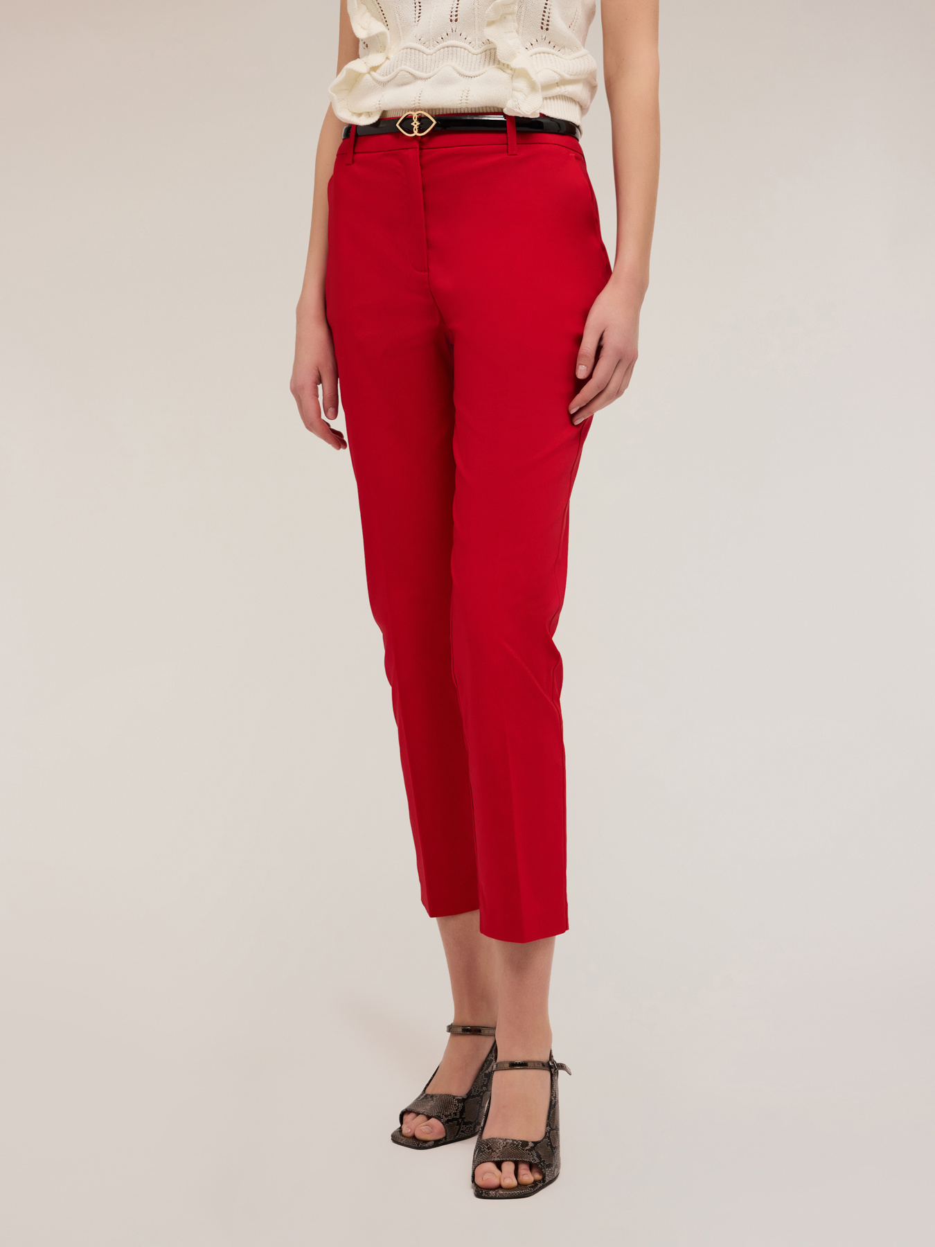 Pantal&oacute;n regular de tejido t&eacute;cnico image number 2