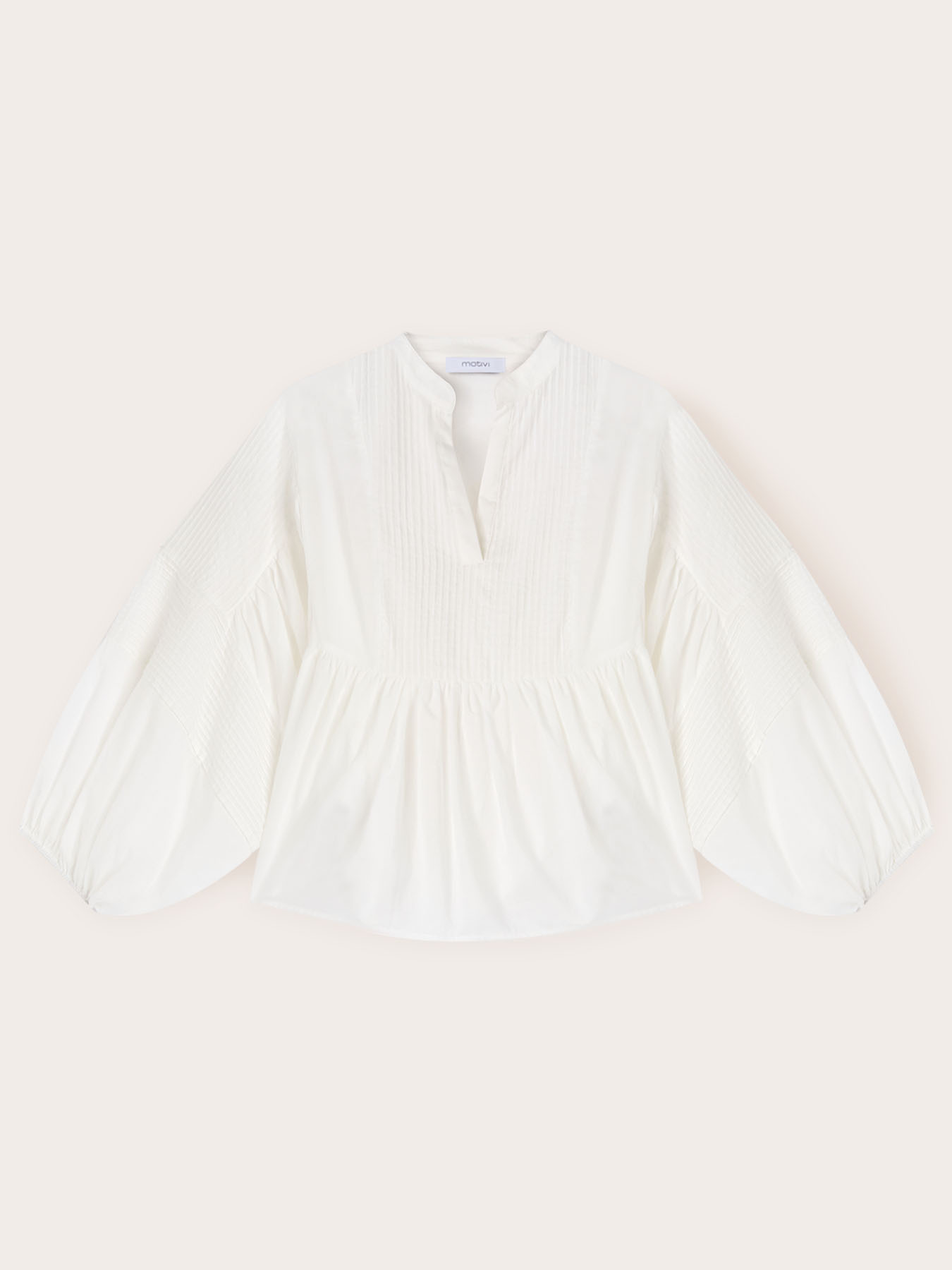 Blusa amplia con detalle de pliegues image number 4