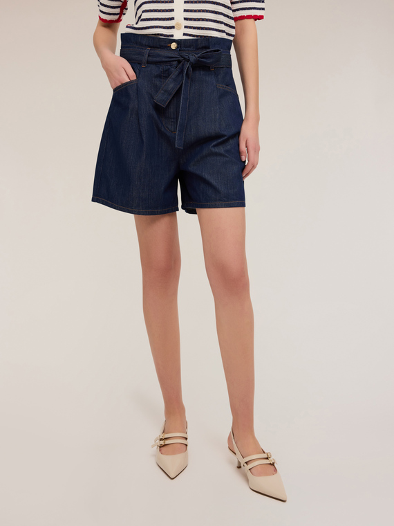 Shorts a vita alta in denim
