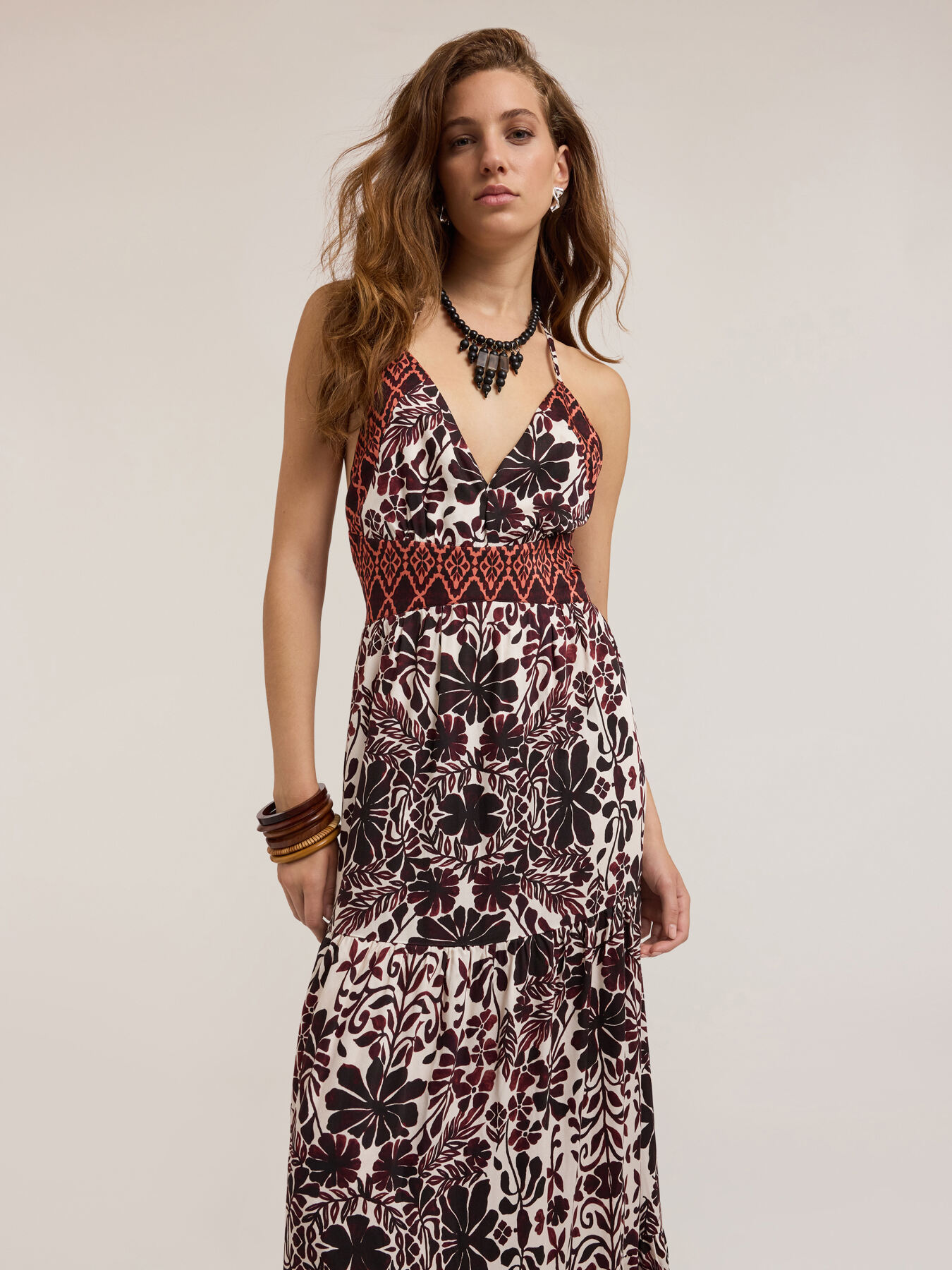 Long summer dress with ethnic pattern image number 2