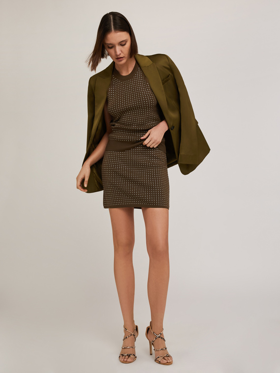 Gonna corta in maglia con strass