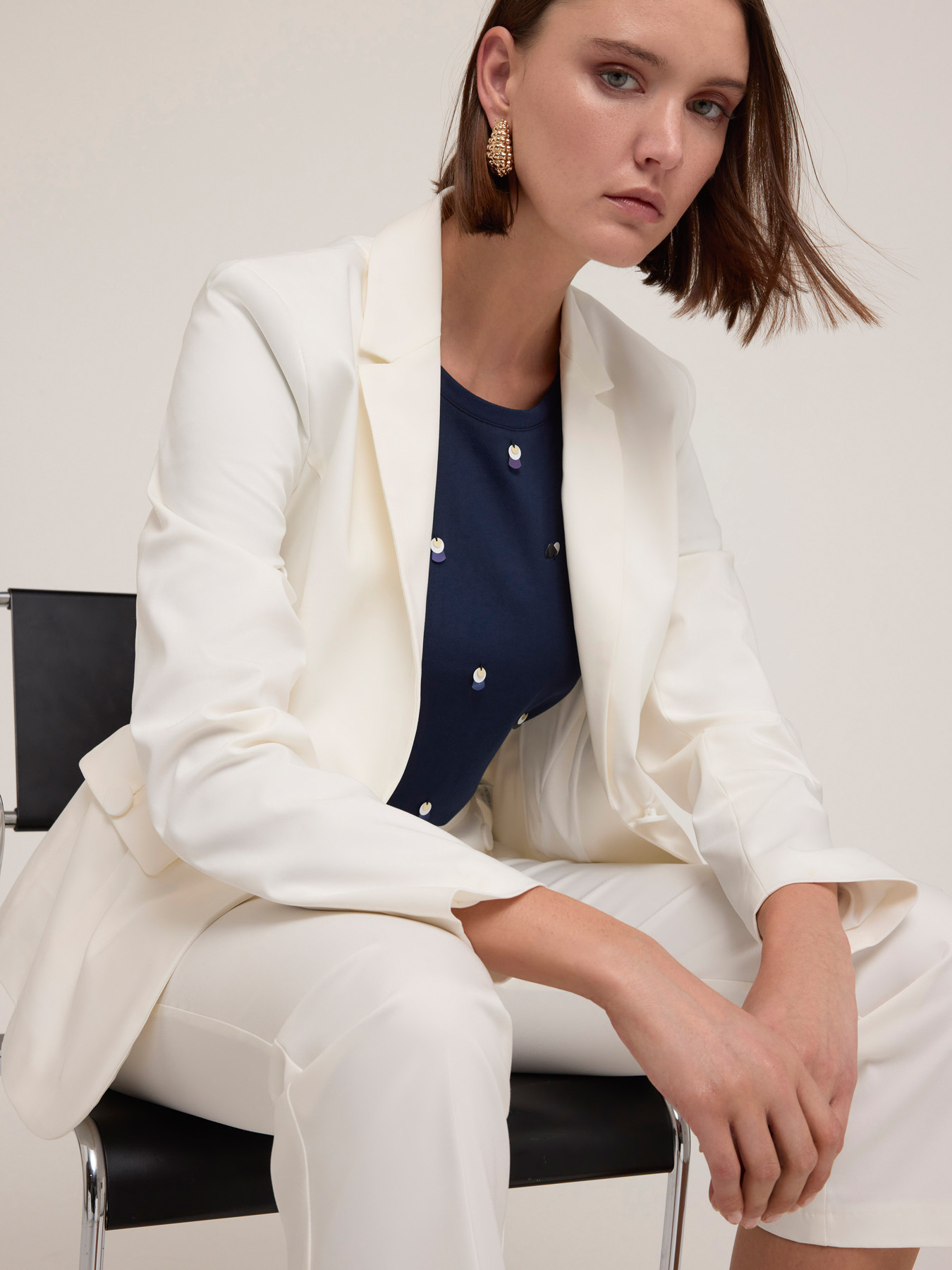 Blazer de botonadura simple en algod&oacute;n t&eacute;cnico image number 3