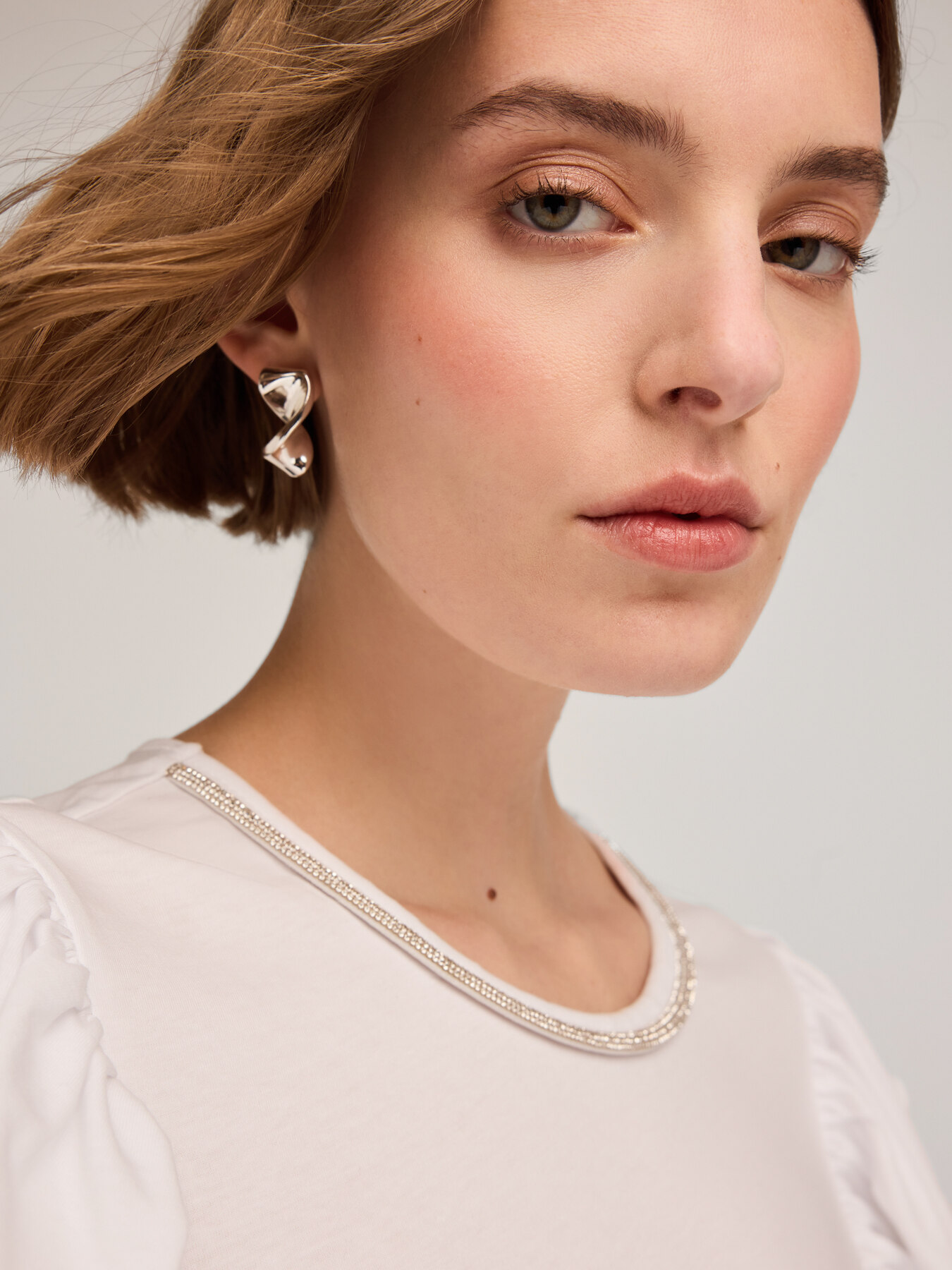 Camiseta con escote joya image number 3