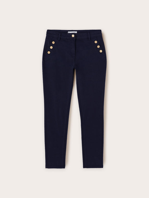 Regular trousers with metal buttons