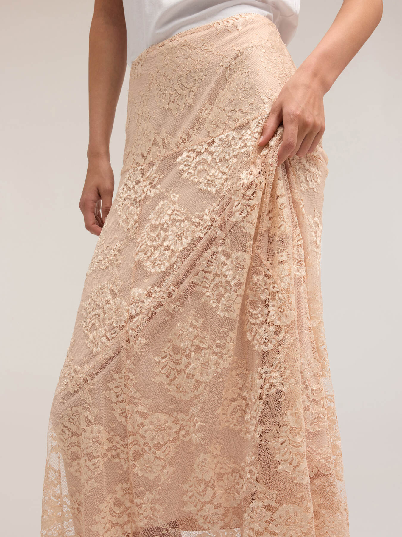 Falda larga de encaje image number 3