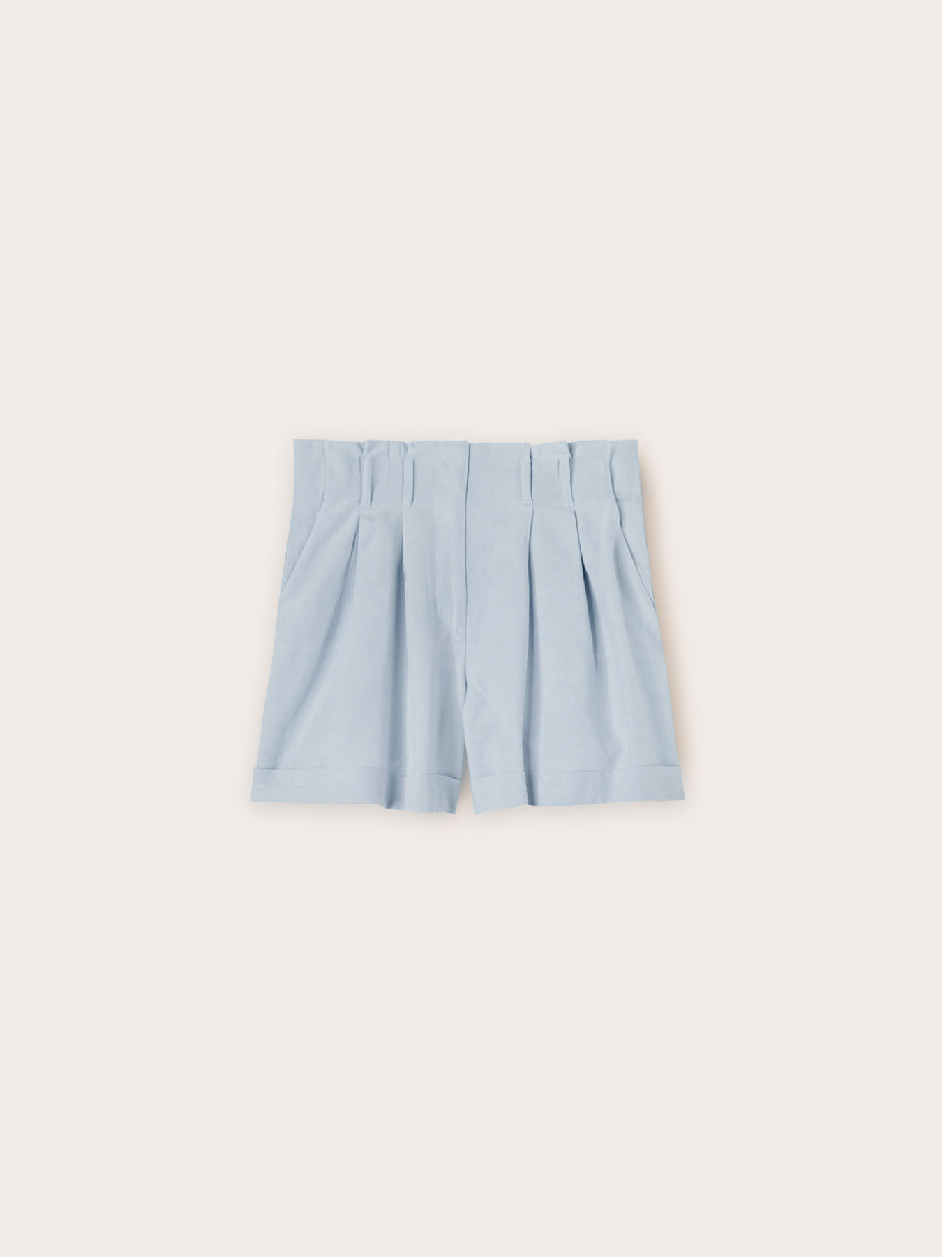 Shorts fluido con pliegues image number 4