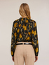 Blusa estampada de crep&eacute; image number 1