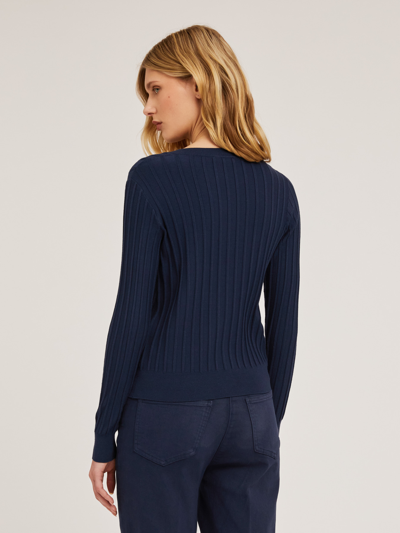 Cardigan &agrave; c&ocirc;tes tridimensionnelles image number 2