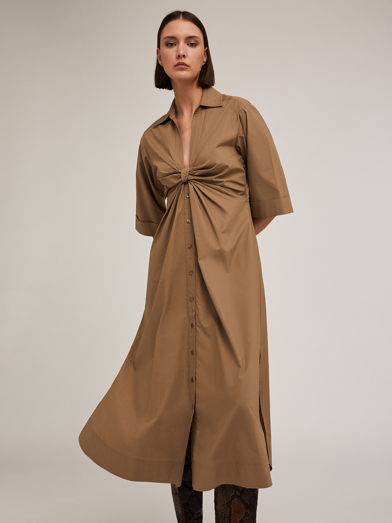 Chemisier dress with knot image number 2