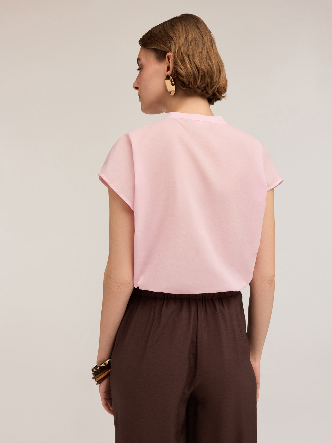 Shirt with kimono sleeves image number 1