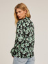 Camisa de raso con estampado de flores image number 1