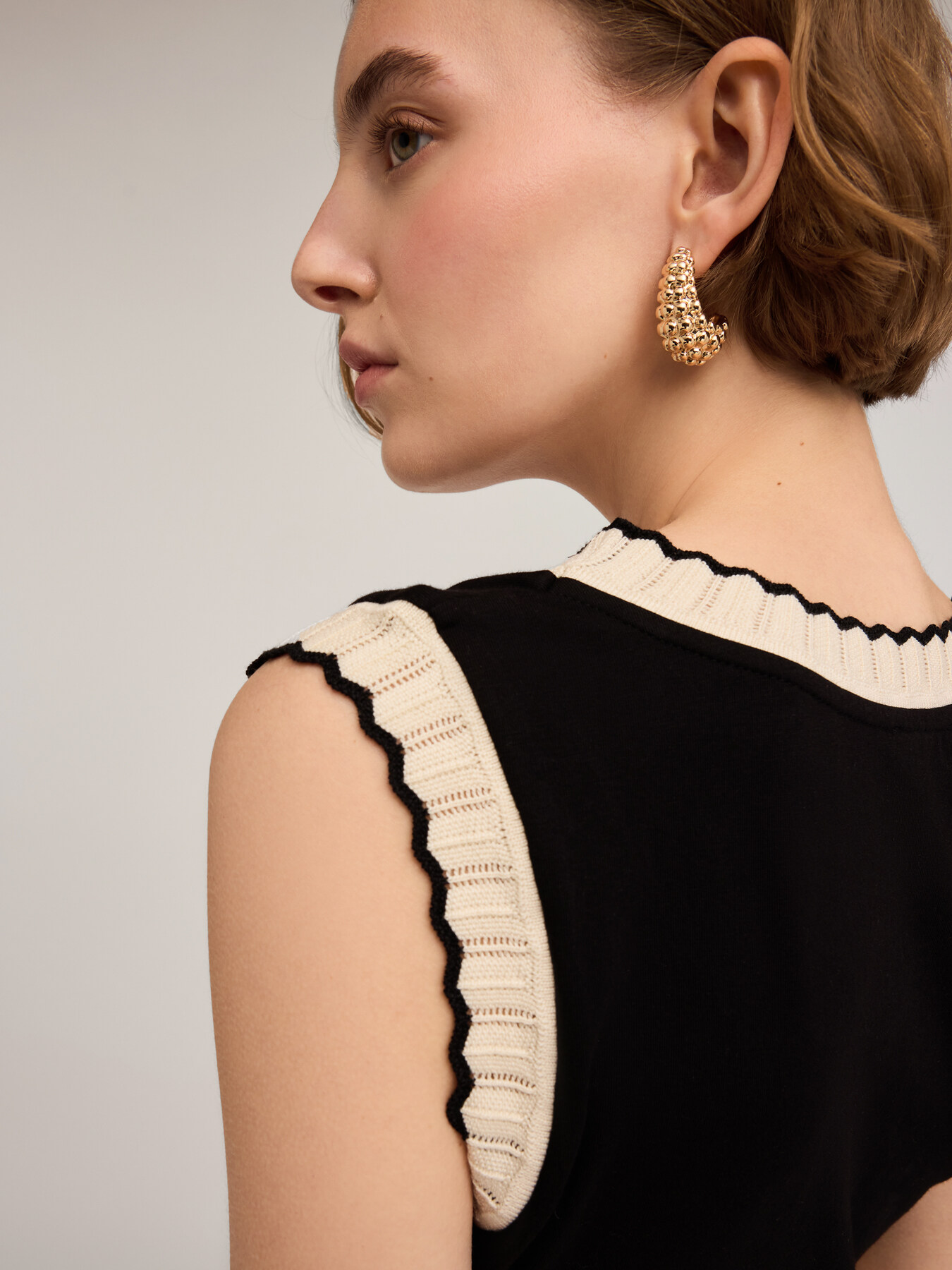 Top con bordes de tricot image number 2