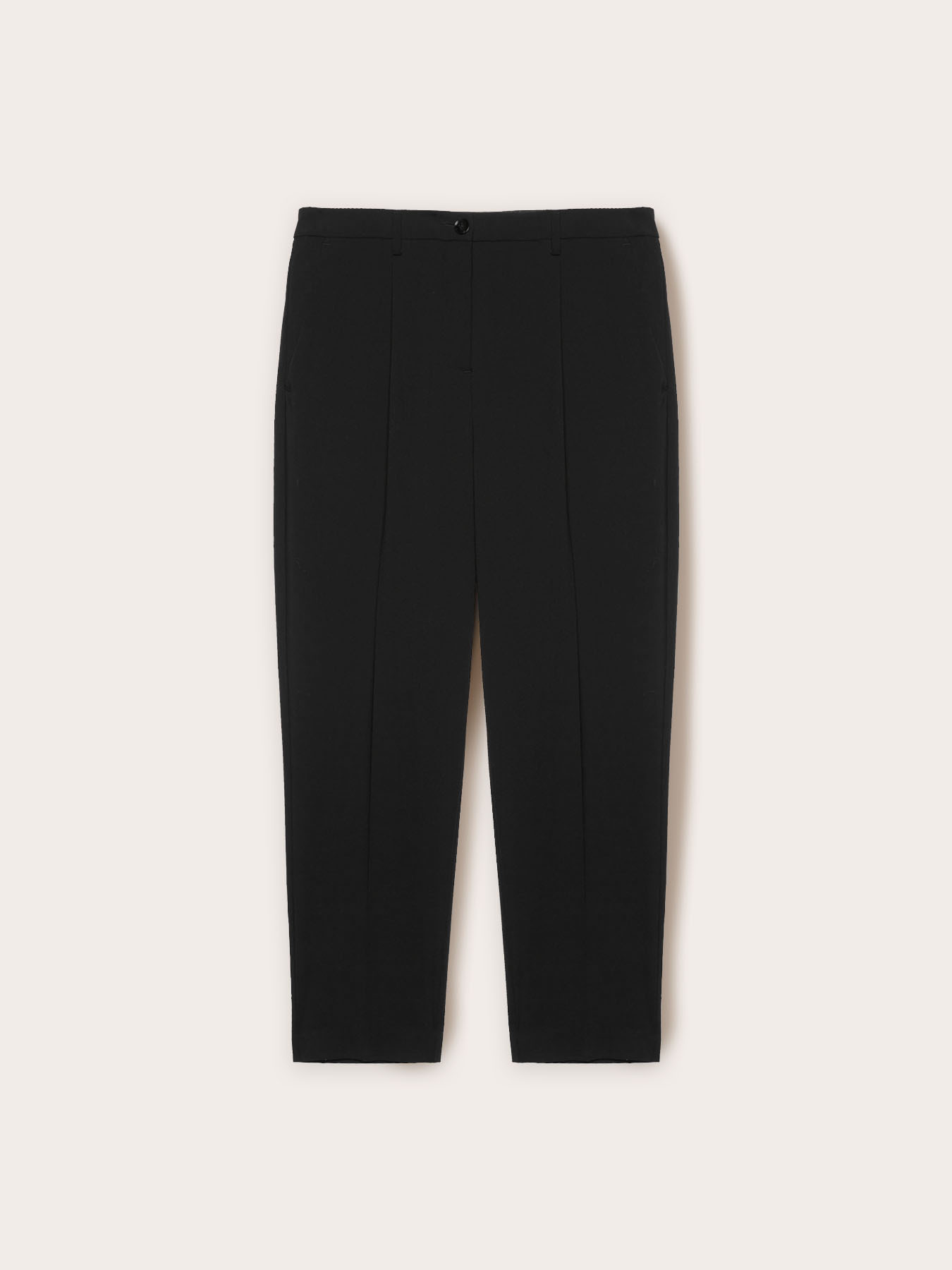 Pantal&oacute;n con pliegues image number 3